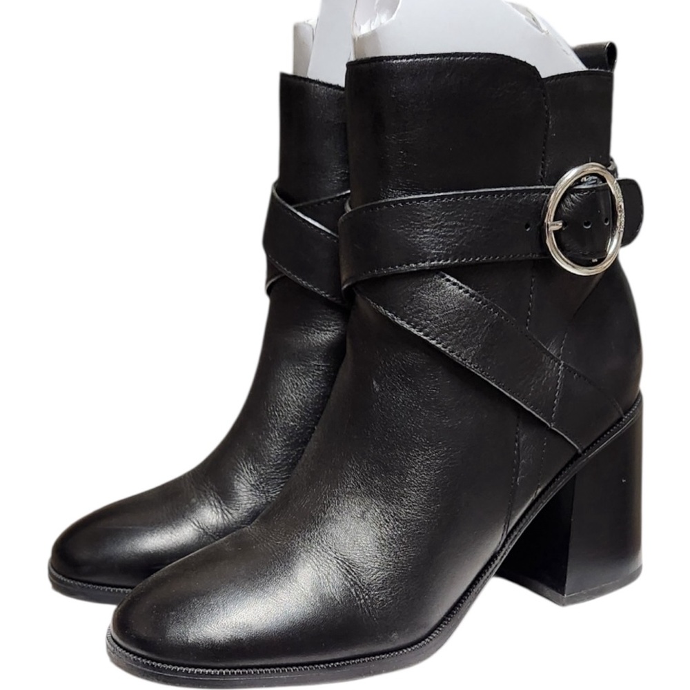 Nine West Black Ankle Boots - silver buckle size 8.5